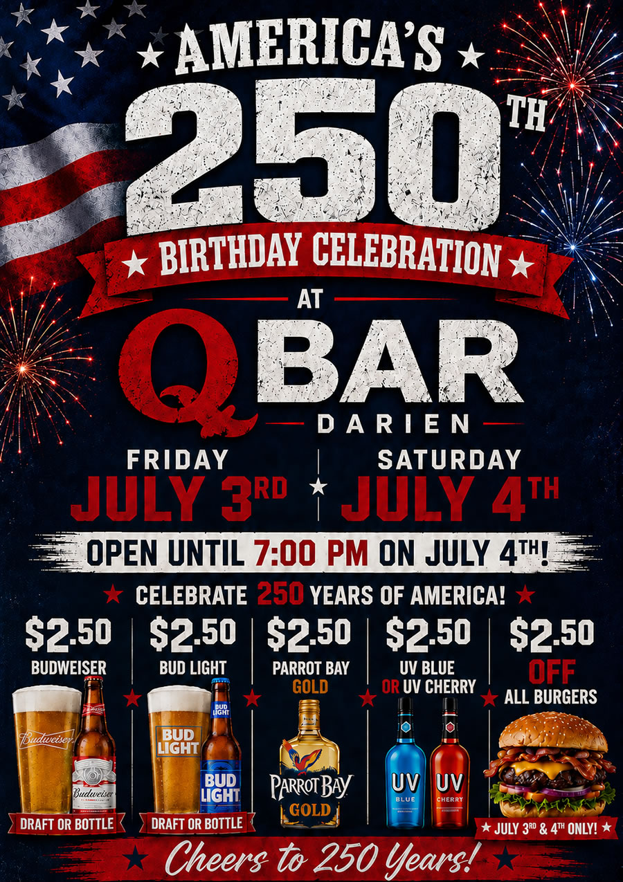 q-bar-darien-independence-day-900